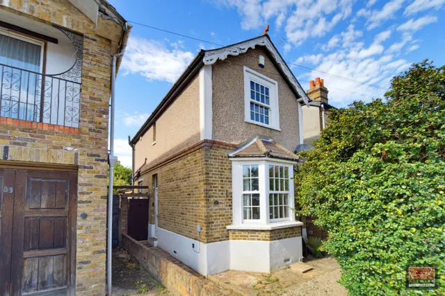 Adelaide Road, Ashford, photo 1