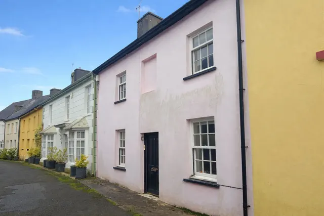 Castle Street, Llandovery, SA20, photo 1