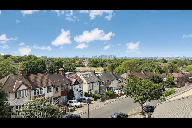 Ankerdine Crescent, Shooters Hill, photo 3