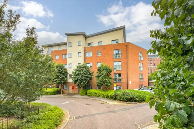 Charrington Place, St. Albans, Hertfordshire, AL1 3FL, photo 1