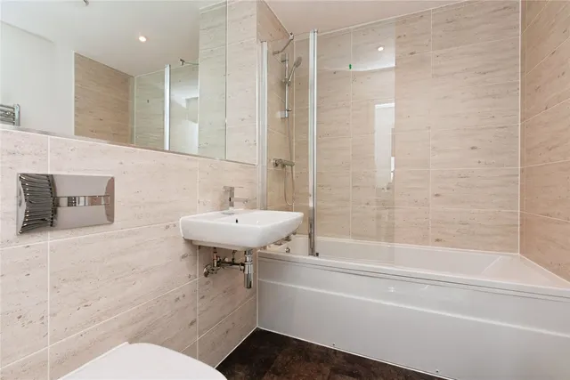 Fullbrook Drive, Basingstoke, RG21, photo 3