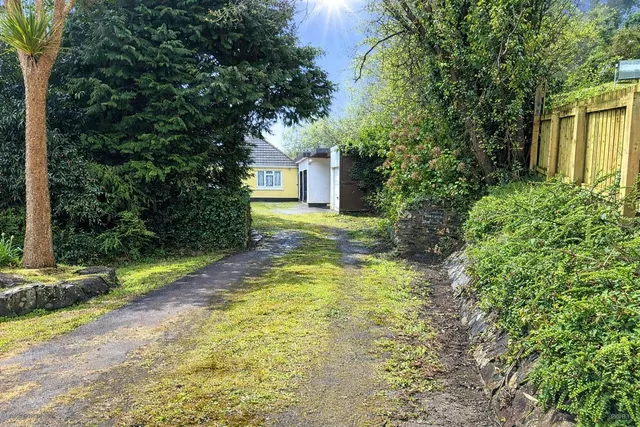 Pendine, Carmarthen, SA33, photo 2