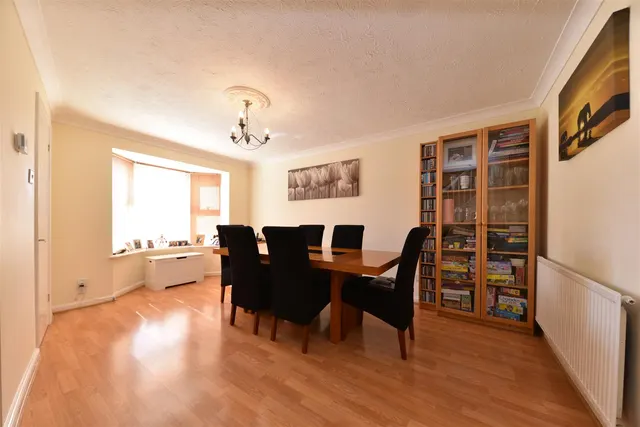 Photo 3 — Wetherby Close, Stevenage, Herts, SG1 5RX