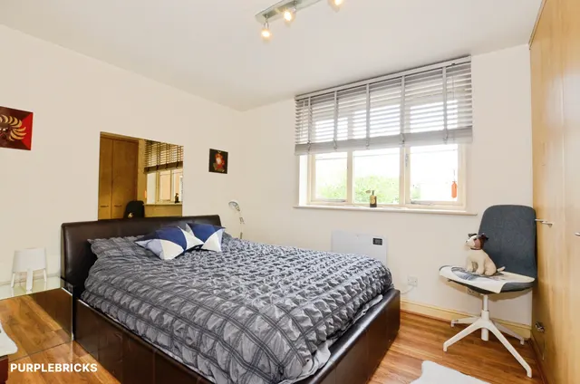 Dairyman Close, London, NW2, photo 3