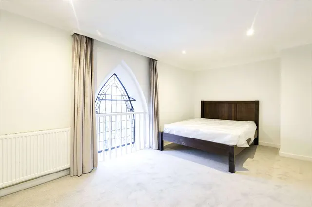 Photo 3 — St. Peters Church Court, 40 Devonia Road, London, N1 8LJ