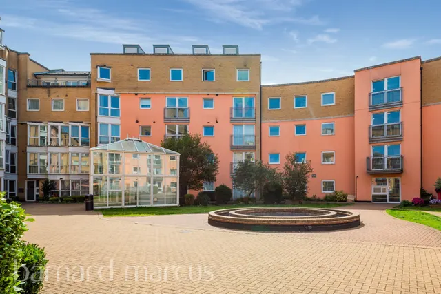 Wooldridge Close, Feltham, TW14, photo 1