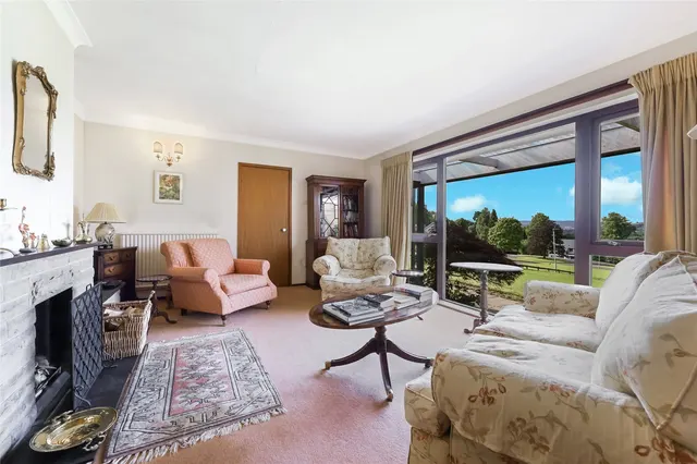 Photo 3 — Torr Crescent, Rhu, Helensburgh, Argyll and Bute, G84