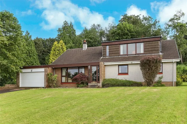 Torr Crescent, Rhu, Helensburgh, Argyll and Bute, G84, photo 1