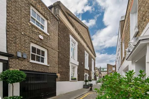 Justice Walk, London, SW3 5DE