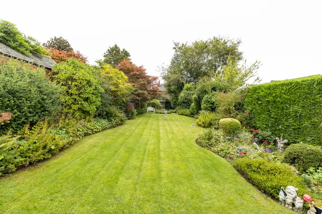 Sittingbourne Road, Whitley, WN1, photo 2