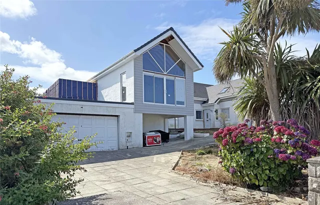 Penrhyn Geiriol, Trearddur Bay, photo 1