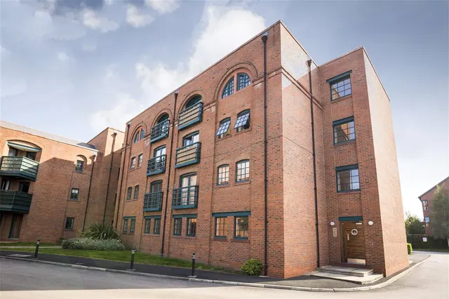 Wharton Court , Hoole Lane, Chester, CH2 3DG, photo 1
