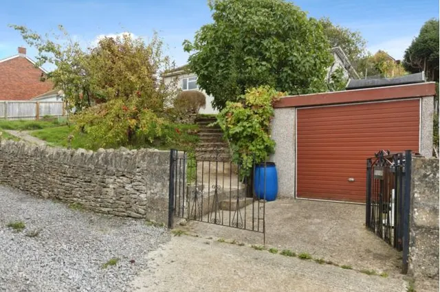 Lansdown, Stroud, GL5, photo 1