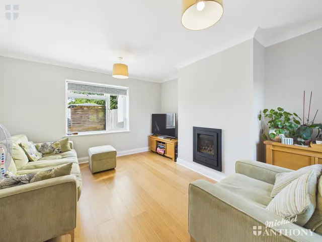 Upton Road, Upton, HP17, photo 2