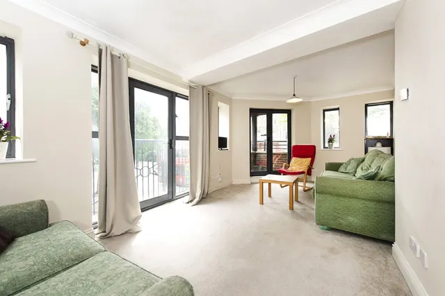 Manor Gardens, Islington, N7, photo 2