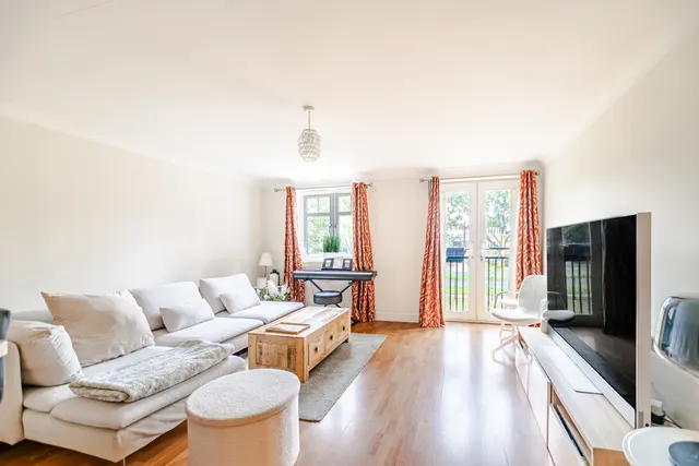 Brackenhurst Drive, Moortown, LS17, photo 2