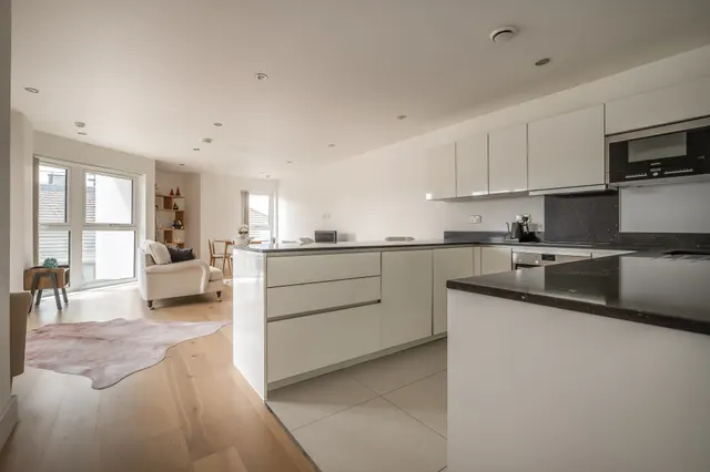 Water Lane, Kingston Upon Thames, KT1, photo 2