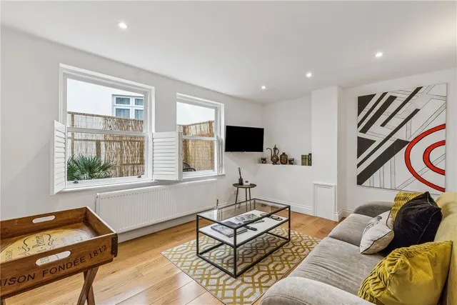 Westbourne Terrace, London, W2, photo 1