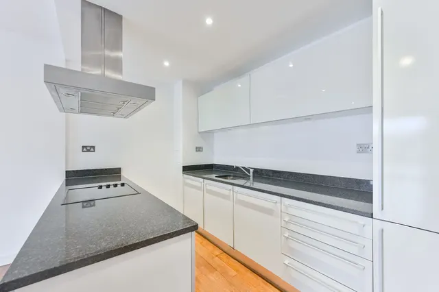 Photo 2 — 43 Yvon House, Alexandra Avenue, London