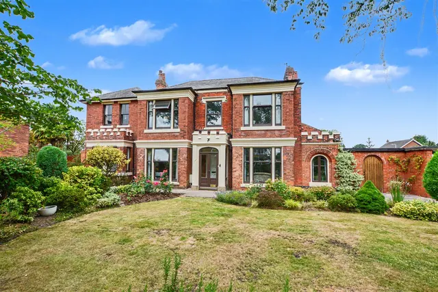 Victoria Avenue, Borrowash, DE72, photo 1