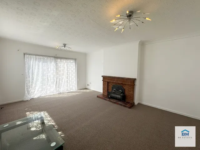 Downing Drive, Leicester, LE5, photo 3