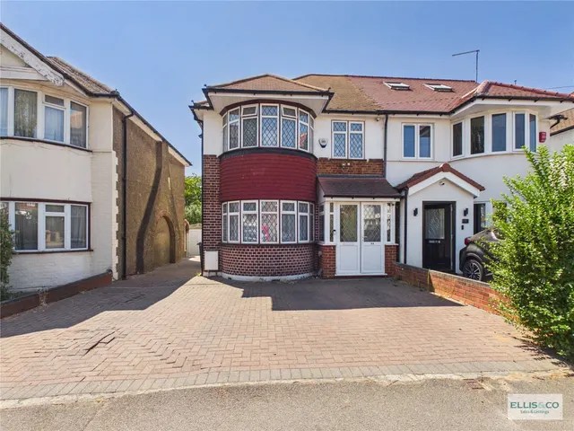 Brampton Grove, Kenton, HA3, photo 1
