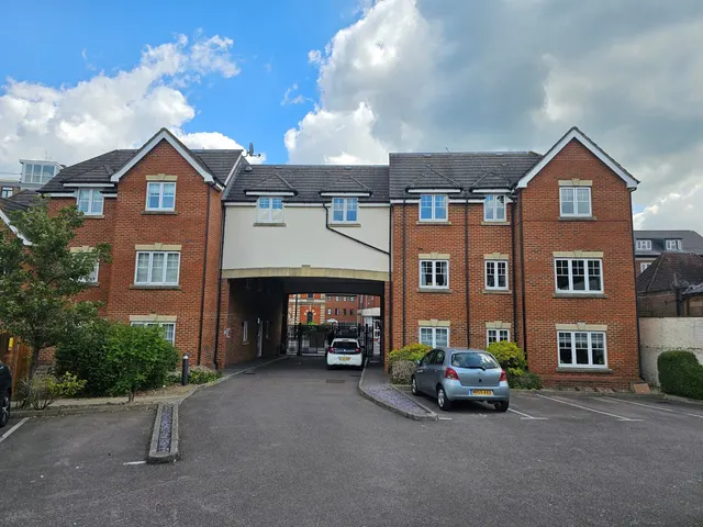 Buckingham Street, Aylesbury, photo 1