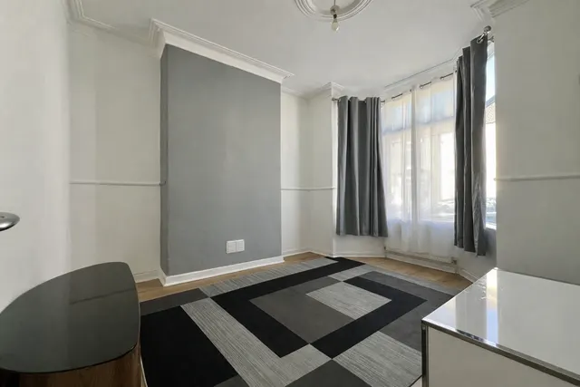Chester Street, TS1, photo 2