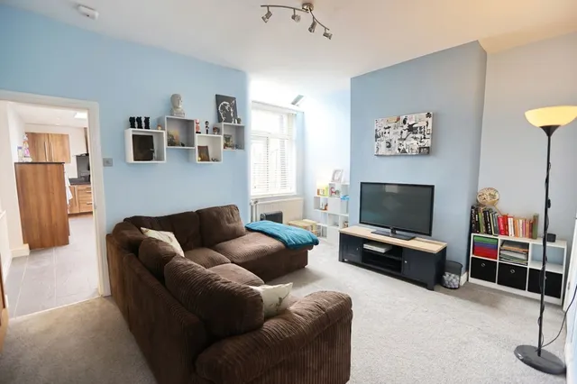 Grosvenor Street, Prestwich, M25, photo 3