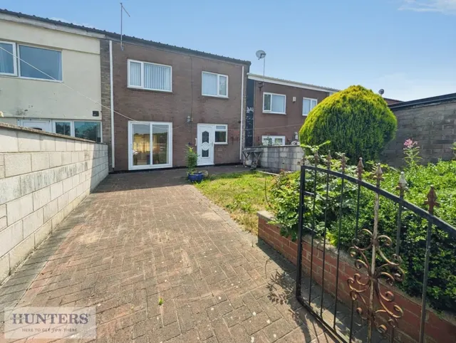 Hatfield Place, Peterlee, County Durham, SR8 5ST, photo 1
