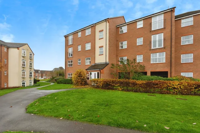 Photo 2 — Wharf Lane, Solihull