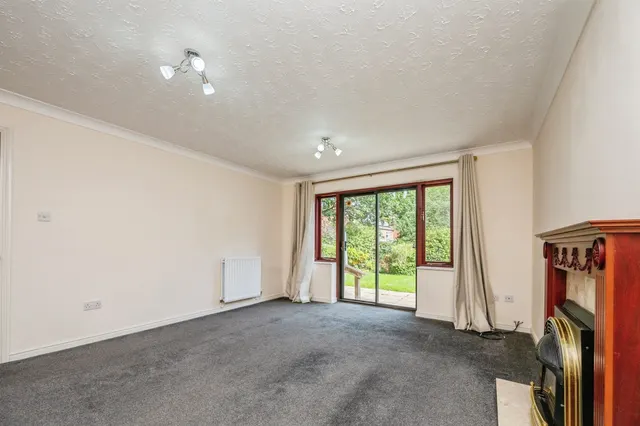 Hever Avenue, Worcester, WR4, photo 3
