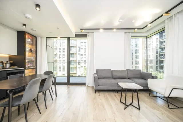 Photo 2 — Vermont House, 250 City Road, London, EC1V 8DN