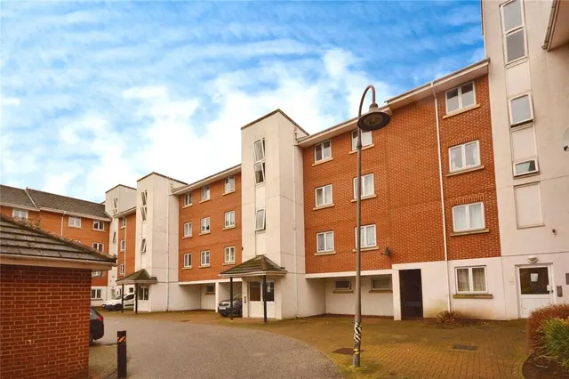 Hermitage Close, London, SE2, photo 1