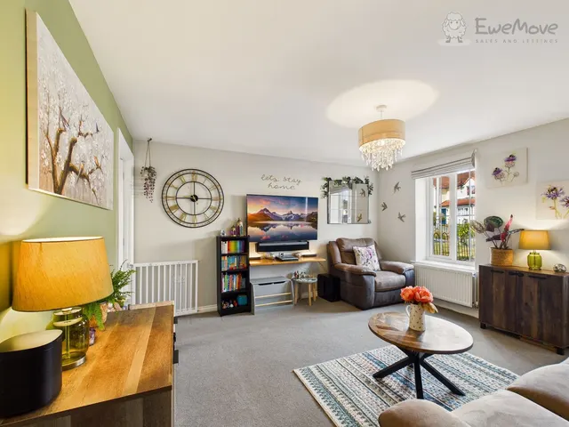 Ash Drive, South Molton, EX36, photo 2