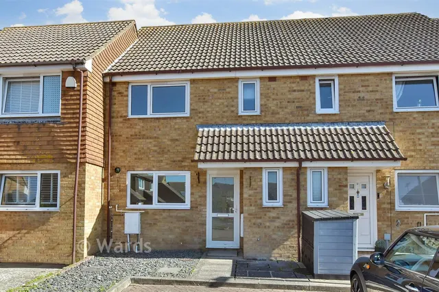 Sanders Court, Minster-On-Sea, ME12, photo 1