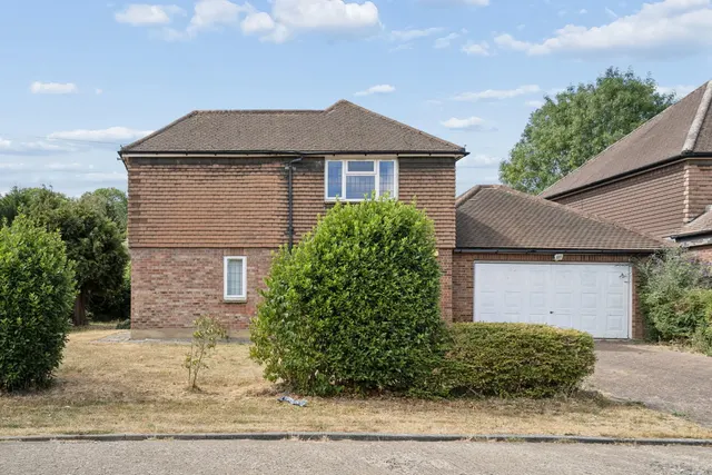 Murray Crescent, Pinner, HA5, photo 3