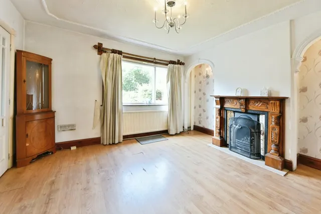 Photo 3 — Princess Road, Manchester, Greater Manchester, M14