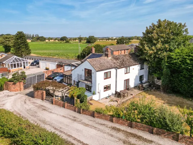 Dam Wood Lane, Scarisbrick, L40, photo 1