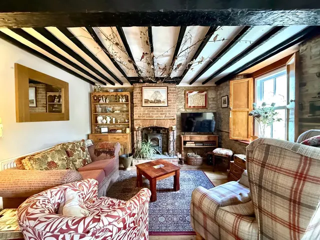 Photo 2 — South Street, Swindon, Wiltshire, SN1 3LA
