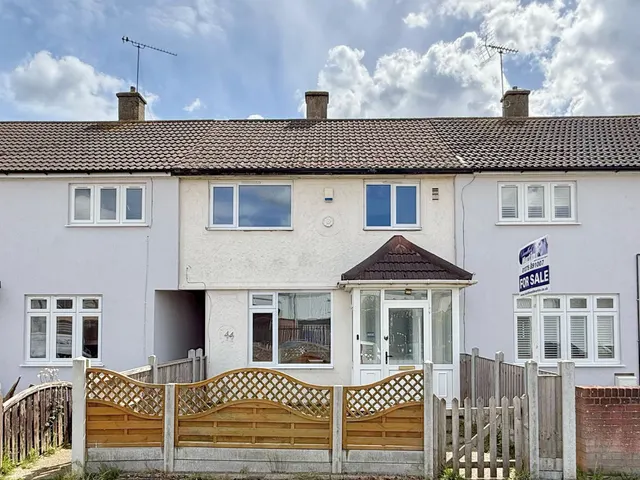 Arisdale Avenue, South Ockendon, RM15, photo 1