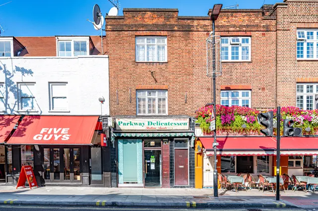 London, NW1, photo 1