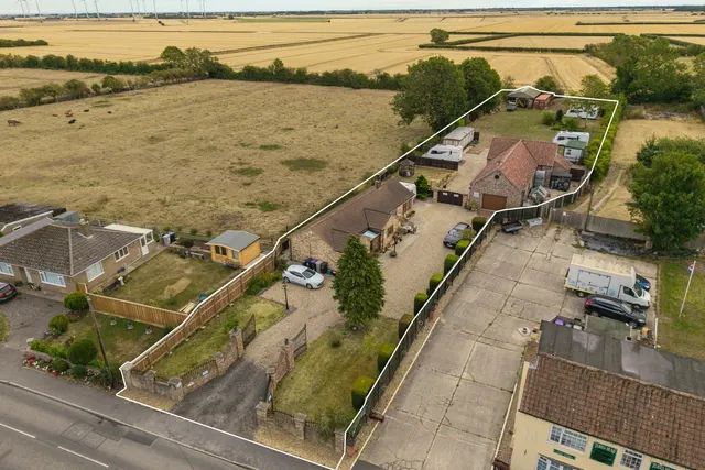 Main Road, Maltby Le Marsh, LN13, photo 1