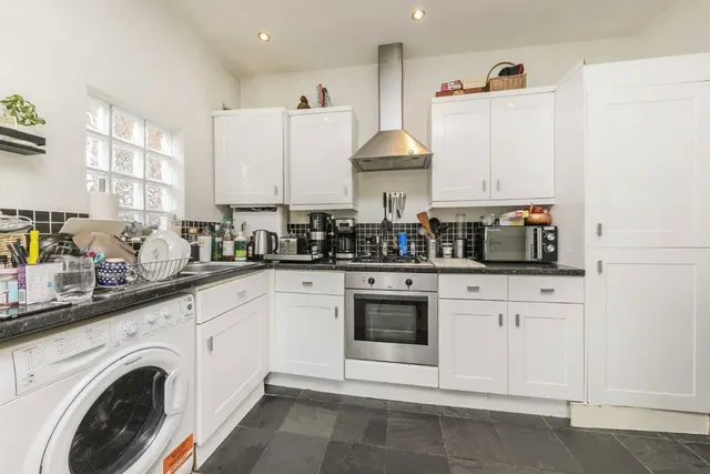 Stanthorpe Road, SW16, photo 2
