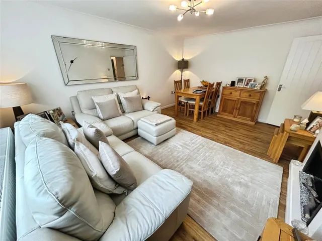 Farr Drive, Tile Hill, CV4, photo 3