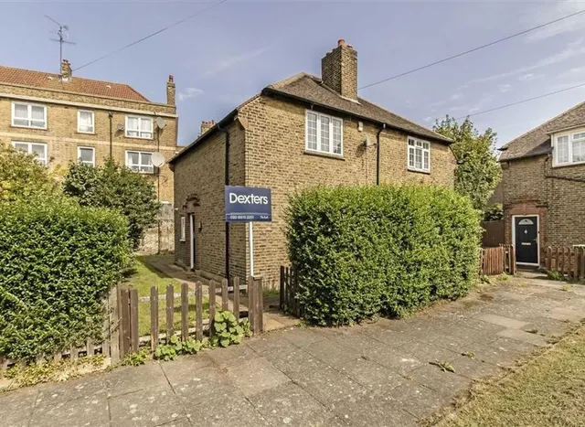 Roan Street, Greenwich, SE10, photo 1