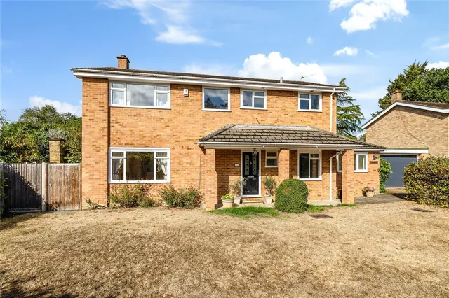 Conifers, Weybridge, Surrey, KT13, photo 1