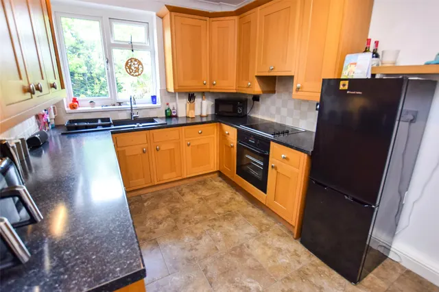 Photo 2 — Beta Road, Farnborough, Hampshire, GU14 8PH
