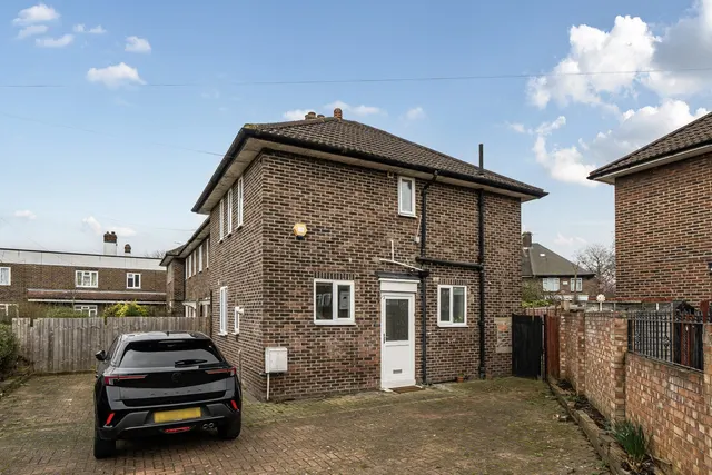 Brookehowse Road, SE6, photo 1