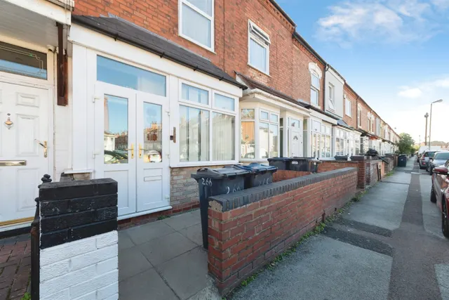 2 bedroom house, Percy Road, Birmingham, B11